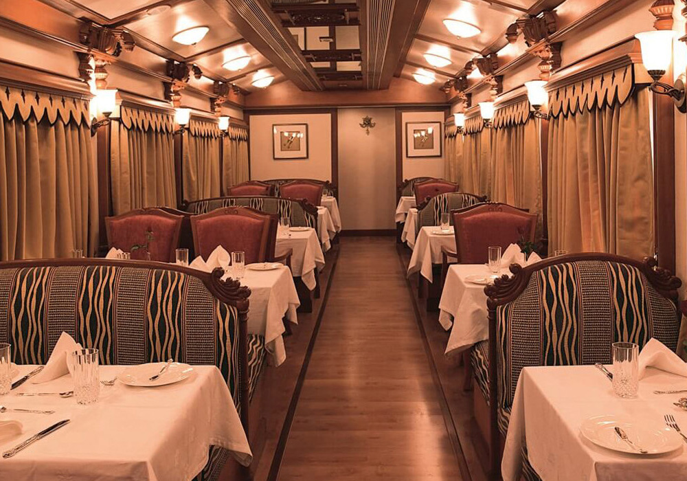 luxury train India 